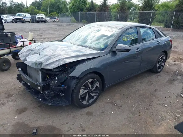 KMHLS4AG7PU599763 2023 HYUNDAI ELANTRA - Image 2