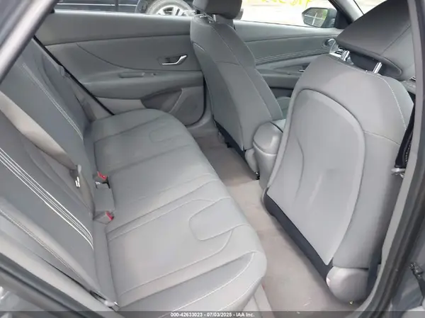KMHLS4AG7PU599763 2023 HYUNDAI ELANTRA - Image 8