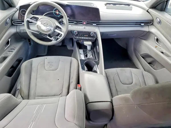 KMHLS4AG7PU606775 2023 HYUNDAI ELANTRA - Image 8