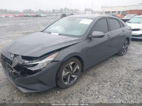 KMHLS4AG7PU614696 2023 HYUNDAI ELANTRA - Image 2