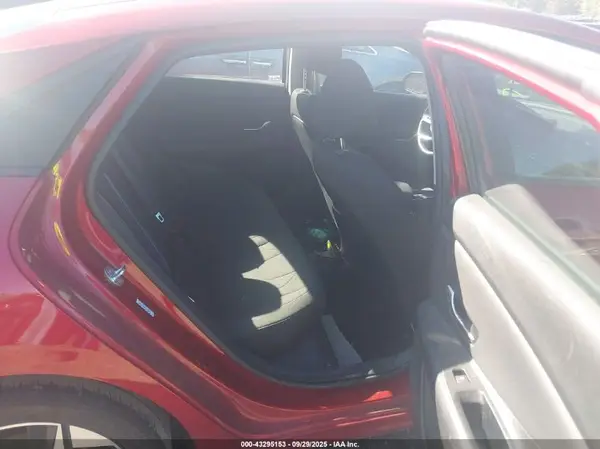 KMHLS4AG7PU617369 2023 HYUNDAI ELANTRA - Image 8