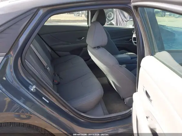 KMHLS4AG7PU618053 2023 HYUNDAI ELANTRA - Image 8