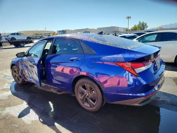 KMHLS4AG8NU217124 2022 HYUNDAI ELANTRA - Image 2
