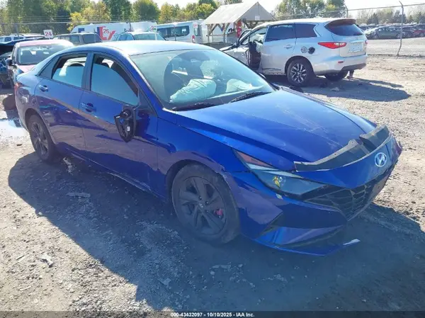 KMHLS4AG8NU218077 2022 HYUNDAI ELANTRA - Image 1