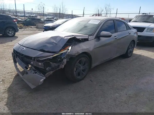 KMHLS4AG8NU307003 2022 HYUNDAI ELANTRA - Image 2