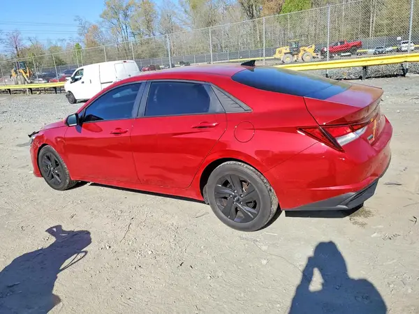 KMHLS4AG8NU307583 2022 HYUNDAI ELANTRA - Image 2