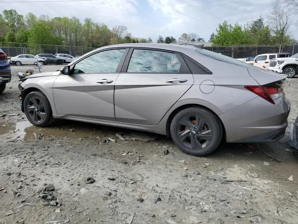 KMHLS4AG8NU317742 2022 HYUNDAI ELANTRA - Image 2