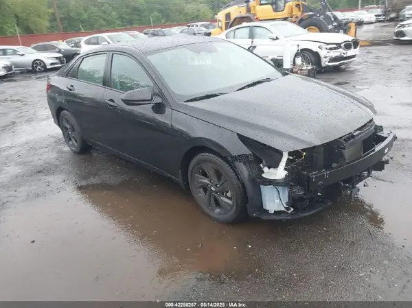 KMHLS4AG8NU317756 2022 HYUNDAI ELANTRA - Image 1