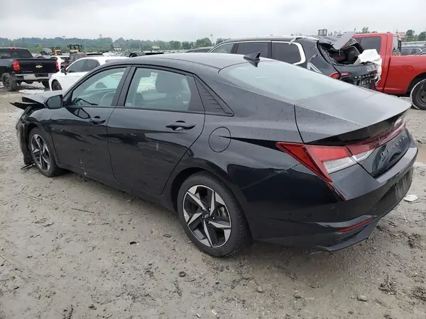 KMHLS4AG8PU410828 2023 HYUNDAI ELANTRA - Image 2