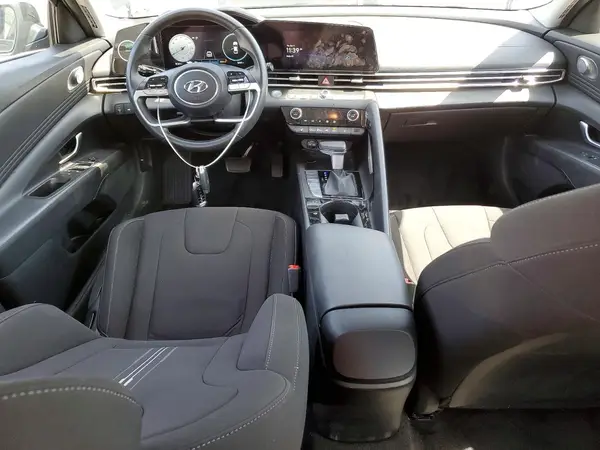 KMHLS4AG8PU412241 2023 HYUNDAI ELANTRA - Image 8