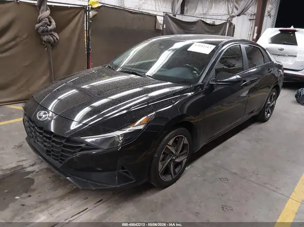 KMHLS4AG8PU446115 2023 HYUNDAI ELANTRA - Image 2