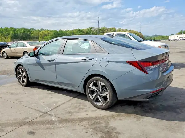 KMHLS4AG8PU446728 2023 HYUNDAI ELANTRA - Image 2