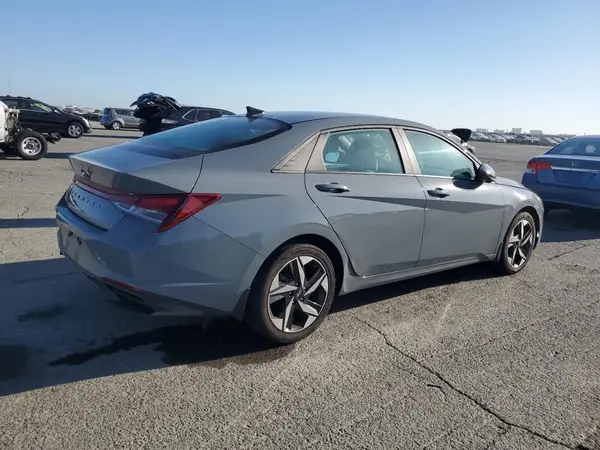 KMHLS4AG8PU447409 2023 HYUNDAI ELANTRA - Image 2