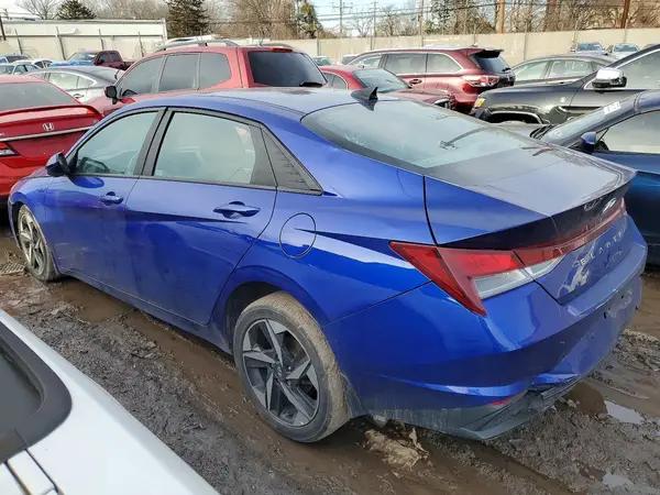 KMHLS4AG8PU468258 2023 HYUNDAI ELANTRA - Image 2