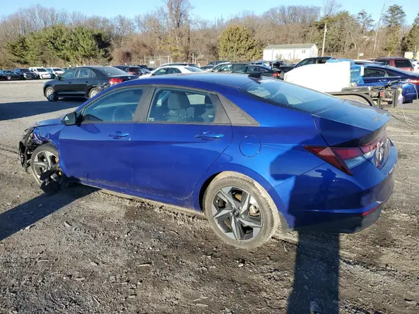 KMHLS4AG8PU478370 2023 HYUNDAI ELANTRA - Image 2
