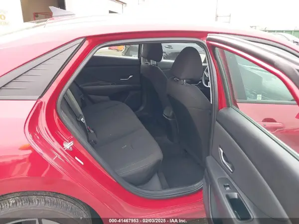 KMHLS4AG8PU489028 2023 HYUNDAI ELANTRA - Image 8