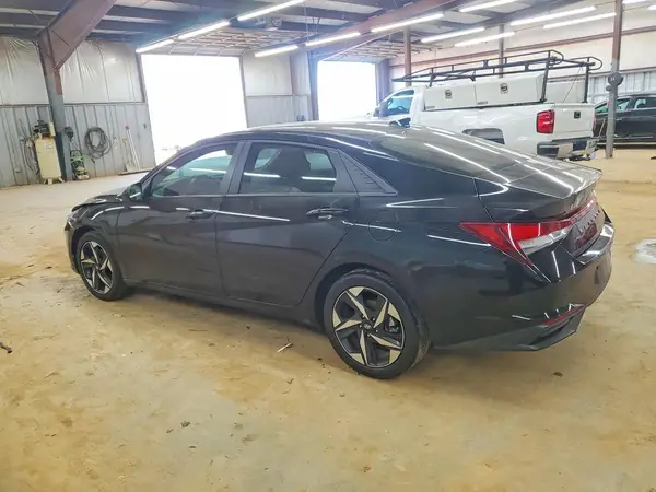 KMHLS4AG8PU503025 2023 HYUNDAI ELANTRA - Image 2