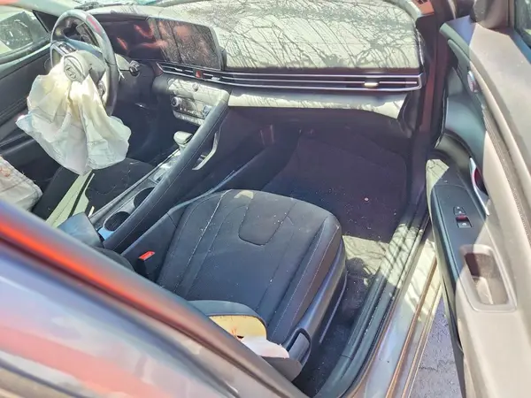 KMHLS4AG8PU523940 2023 HYUNDAI ELANTRA - Image 8
