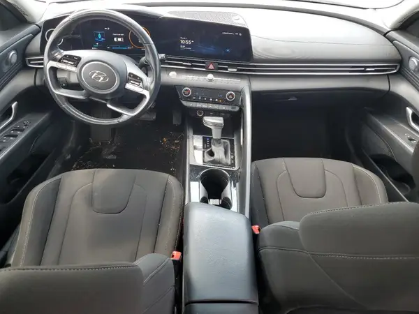 KMHLS4AG8PU552385 2023 HYUNDAI ELANTRA - Image 8