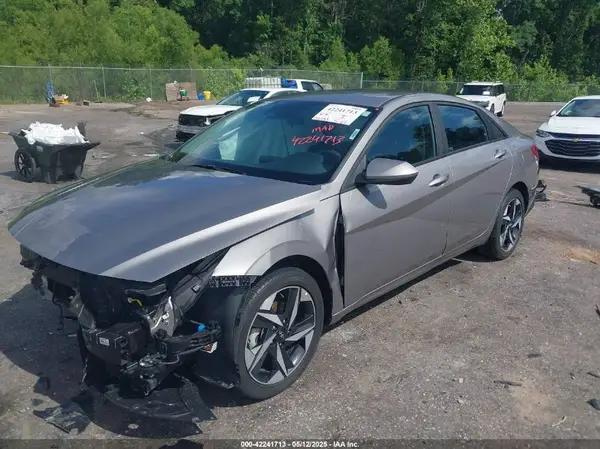 KMHLS4AG8PU562057 2023 HYUNDAI ELANTRA - Image 2