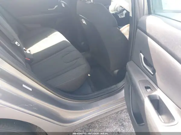 KMHLS4AG8PU562057 2023 HYUNDAI ELANTRA - Image 8
