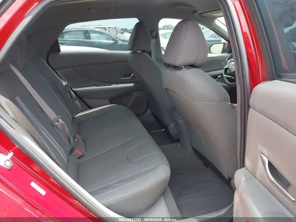 KMHLS4AG8PU563919 2023 HYUNDAI ELANTRA - Image 8