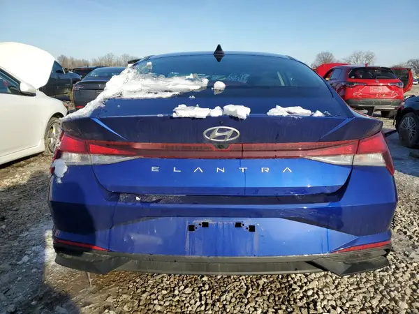2023 HYUNDAI ELANTRA auction photo 6