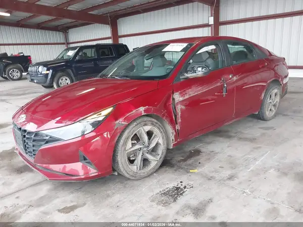 KMHLS4AG8PU593468 2023 HYUNDAI ELANTRA - Image 2