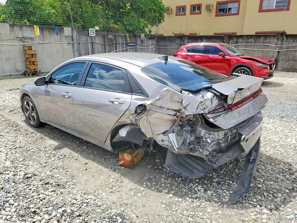 KMHLS4AG8PU611628 2023 HYUNDAI ELANTRA - Image 2