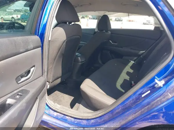 KMHLS4AG8PU615548 2023 HYUNDAI ELANTRA - Image 8