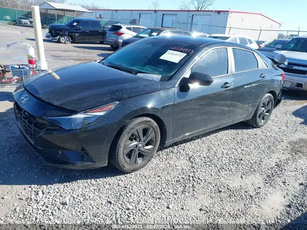 KMHLS4AG9MU065806 2021 HYUNDAI ELANTRA - Image 2