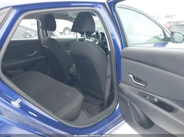 KMHLS4AG9MU101879 2021 HYUNDAI ELANTRA - Image 8