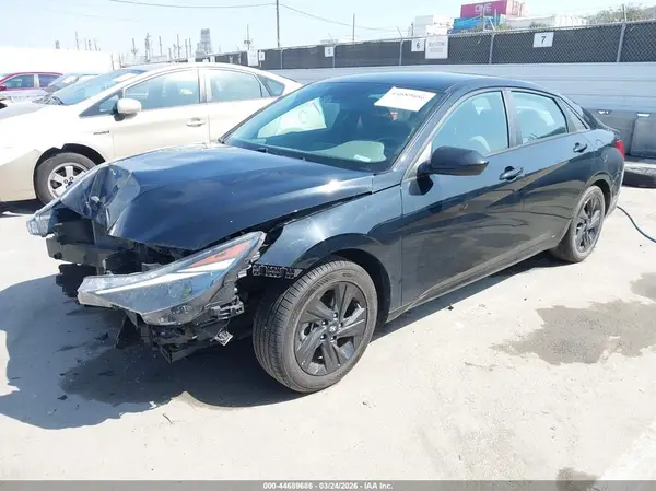 KMHLS4AG9NU241500 2022 HYUNDAI ELANTRA - Image 2