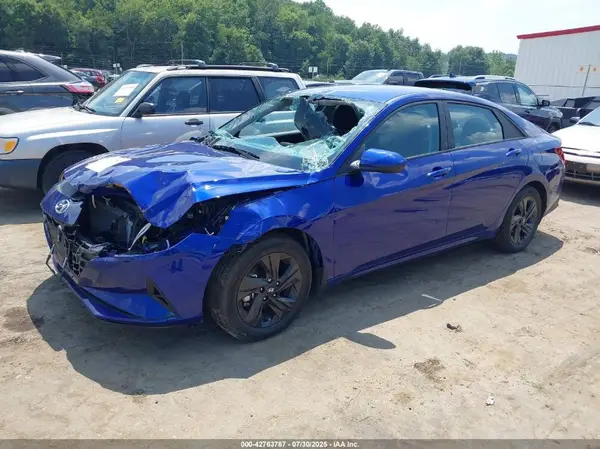 KMHLS4AG9NU244025 2022 HYUNDAI ELANTRA - Image 2
