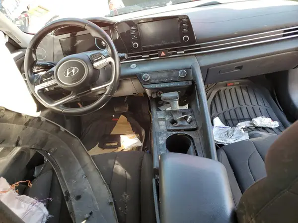 KMHLS4AG9NU272598 2022 HYUNDAI ELANTRA - Image 8