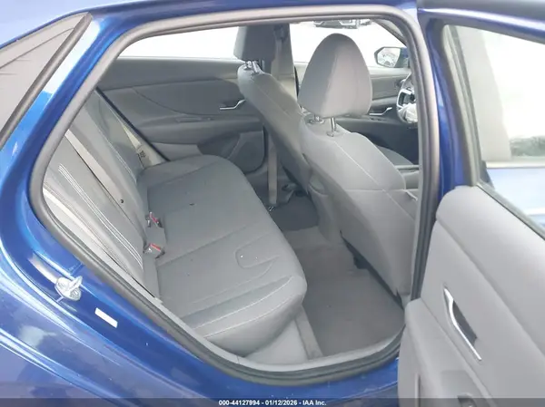 KMHLS4AG9NU313697 2022 HYUNDAI ELANTRA - Image 8