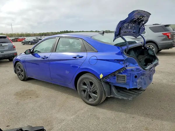 KMHLS4AG9NU336218 2022 HYUNDAI ELANTRA - Image 2