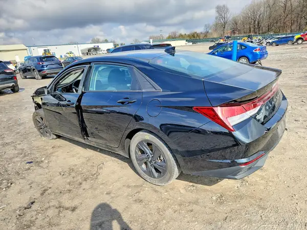KMHLS4AG9NU342939 2022 HYUNDAI ELANTRA - Image 2