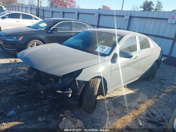 KMHLS4AG9NU367629 2022 HYUNDAI ELANTRA - Image 2