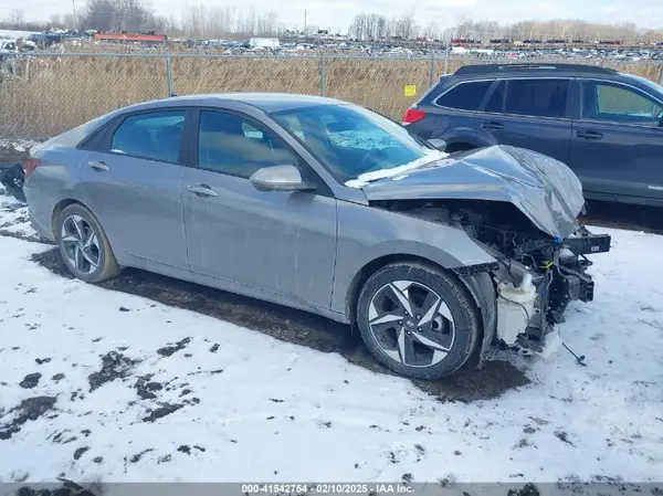 KMHLS4AG9PU406321 2023 HYUNDAI ELANTRA - Image 1