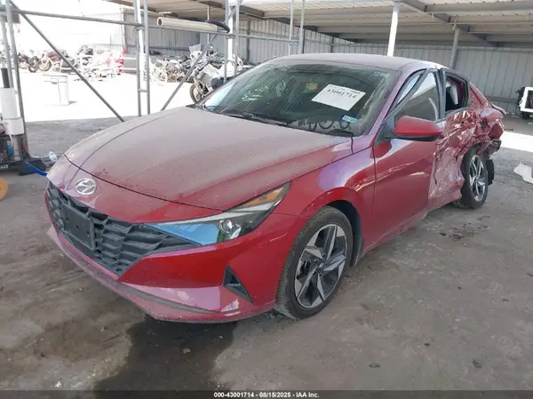 KMHLS4AG9PU425743 2023 HYUNDAI ELANTRA - Image 2