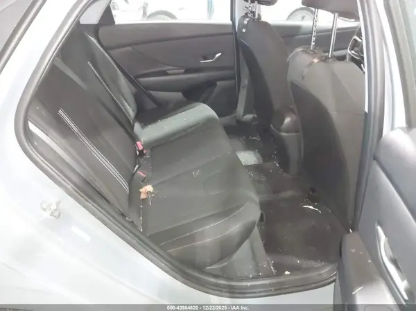 KMHLS4AG9PU449251 2023 HYUNDAI ELANTRA - Image 8
