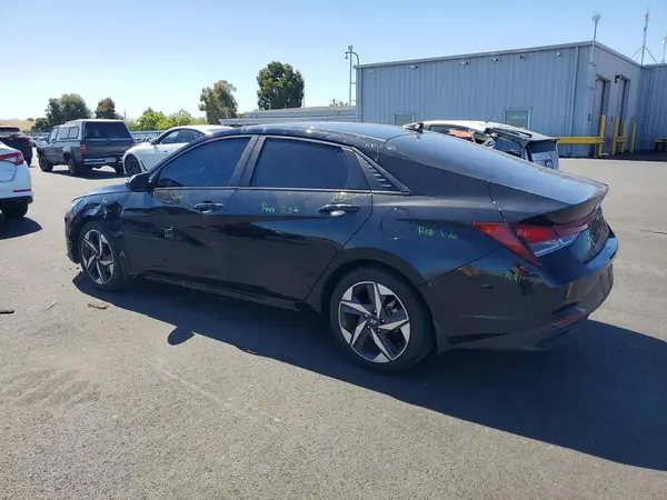 KMHLS4AG9PU472335 2023 HYUNDAI ELANTRA - Image 2