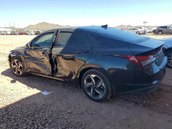 KMHLS4AG9PU517435 2023 HYUNDAI ELANTRA - Image 2