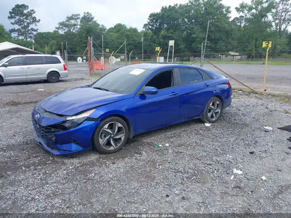 KMHLS4AG9PU570538 2023 HYUNDAI ELANTRA - Image 2