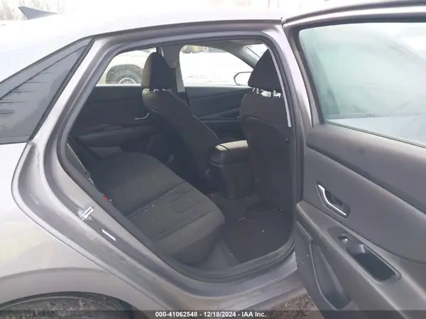 KMHLS4AG9PU590174 2023 HYUNDAI ELANTRA - Image 8