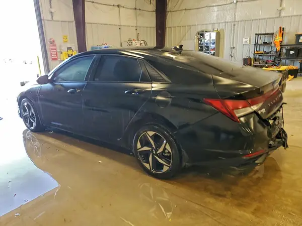 KMHLS4AG9PU620340 2023 HYUNDAI ELANTRA - Image 2