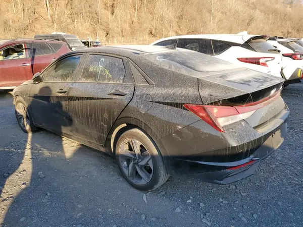 KMHLS4AG9PU621844 2023 HYUNDAI ELANTRA - Image 2