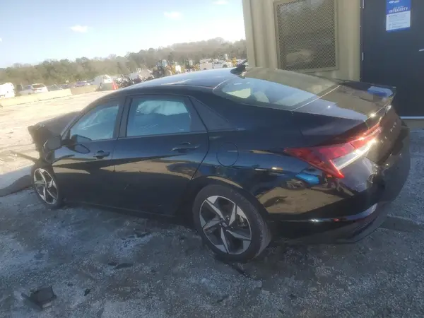 KMHLS4AG9PU631550 2023 HYUNDAI ELANTRA - Image 2