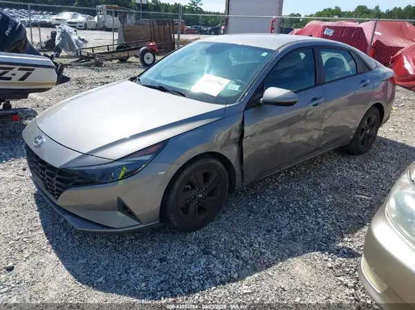 KMHLS4AGXMU067967 2021 HYUNDAI ELANTRA - Image 2